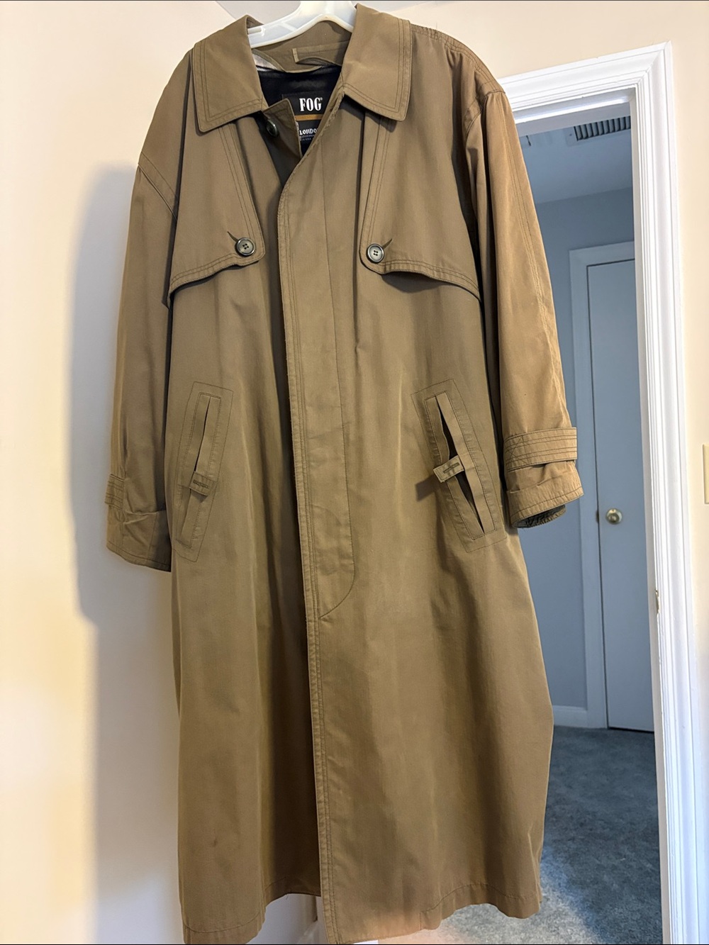 MINT VINTAGE London Fog MEN’s lined Trench Coat - size 42 short